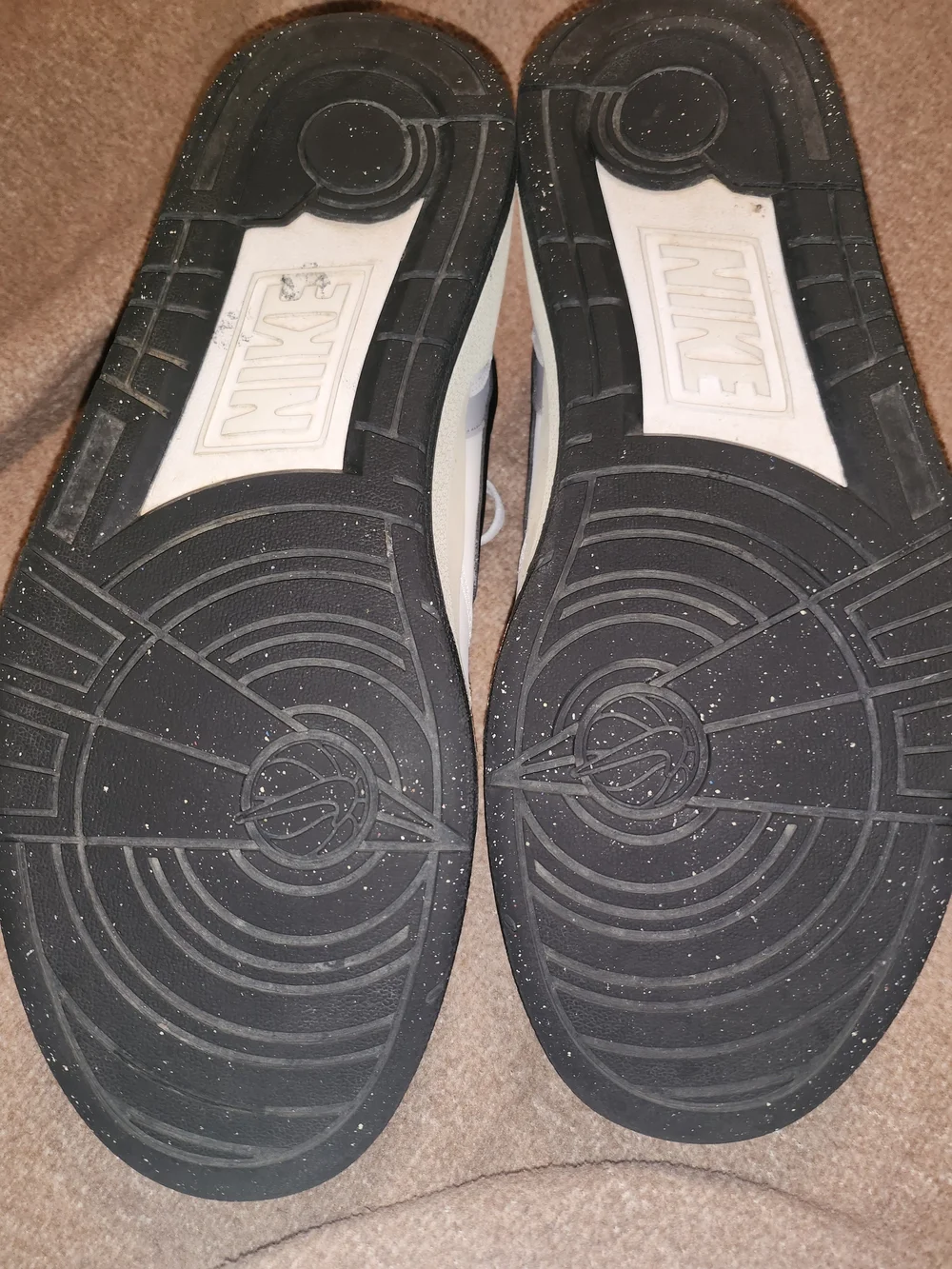 Nike White, Black and Gray Men's Low-Top Sneakers